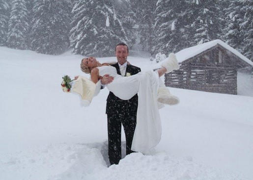 Свадьба зимой - проведение сказочной зимней свадьбы.