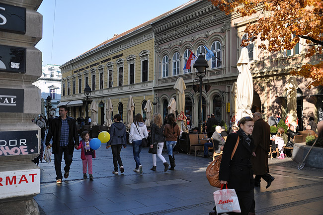 Белградская пешеходка — улица Кнез-Михайлова